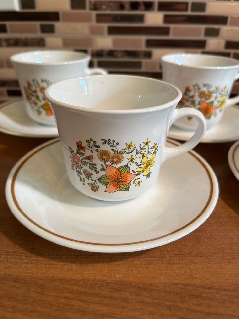 Vintage Corelle Indian Summer Tea Cup and Saucer Set 5 Cups - Picture 2 of 4